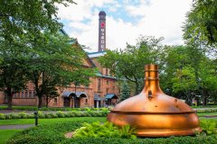 Hokkaido-Sapporo-Museo-de-la-Cerveza-1200px